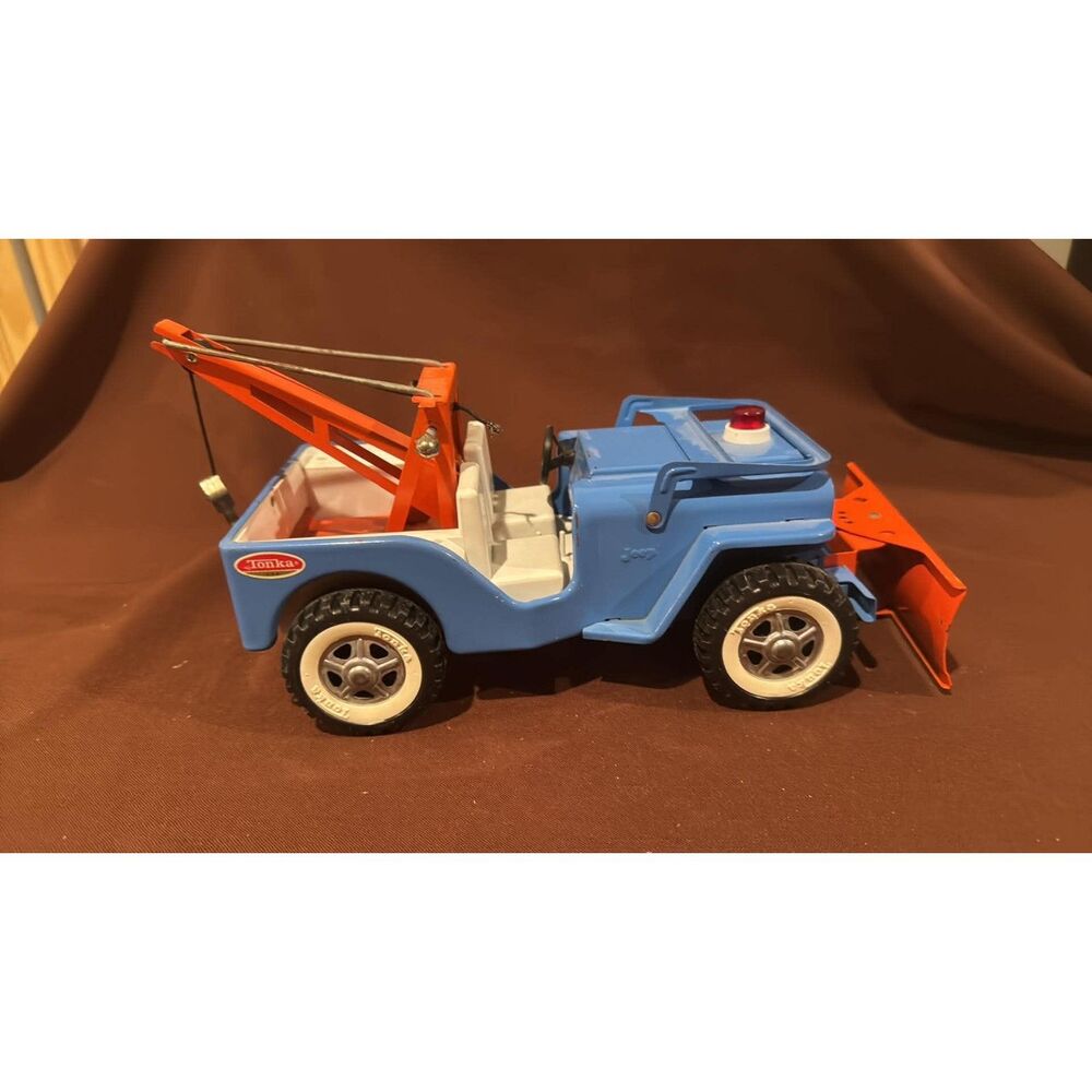 Vintage Tonka AAA Blue Wrecker Jeep Tow Truck W/Snowplow